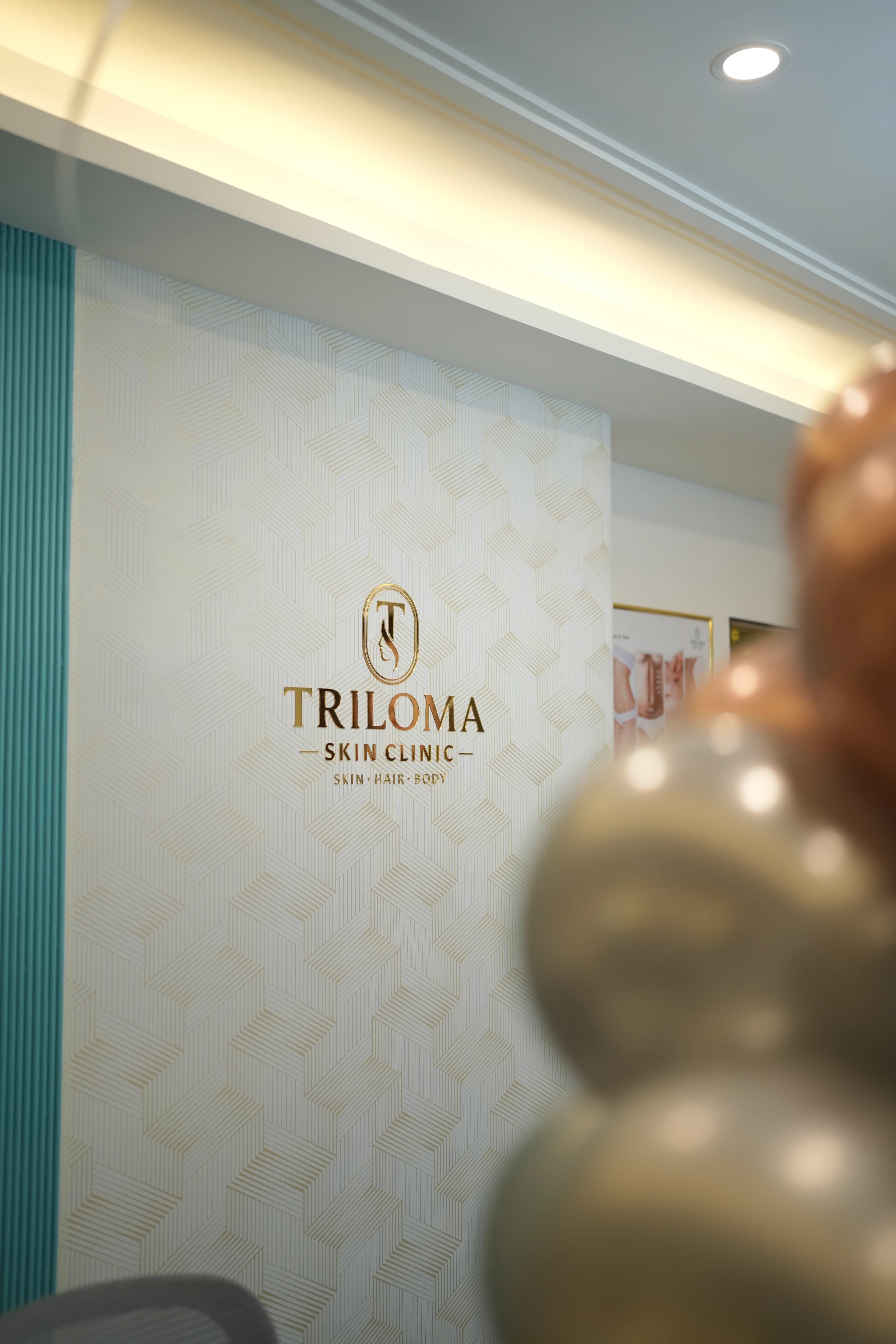 Logo wall